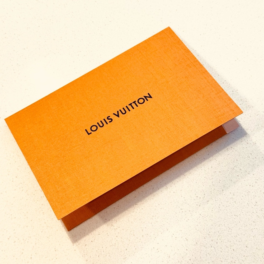 Louis Vuitton Vibrant Orange 🍊 receipt holder or gift card holder! 🎁